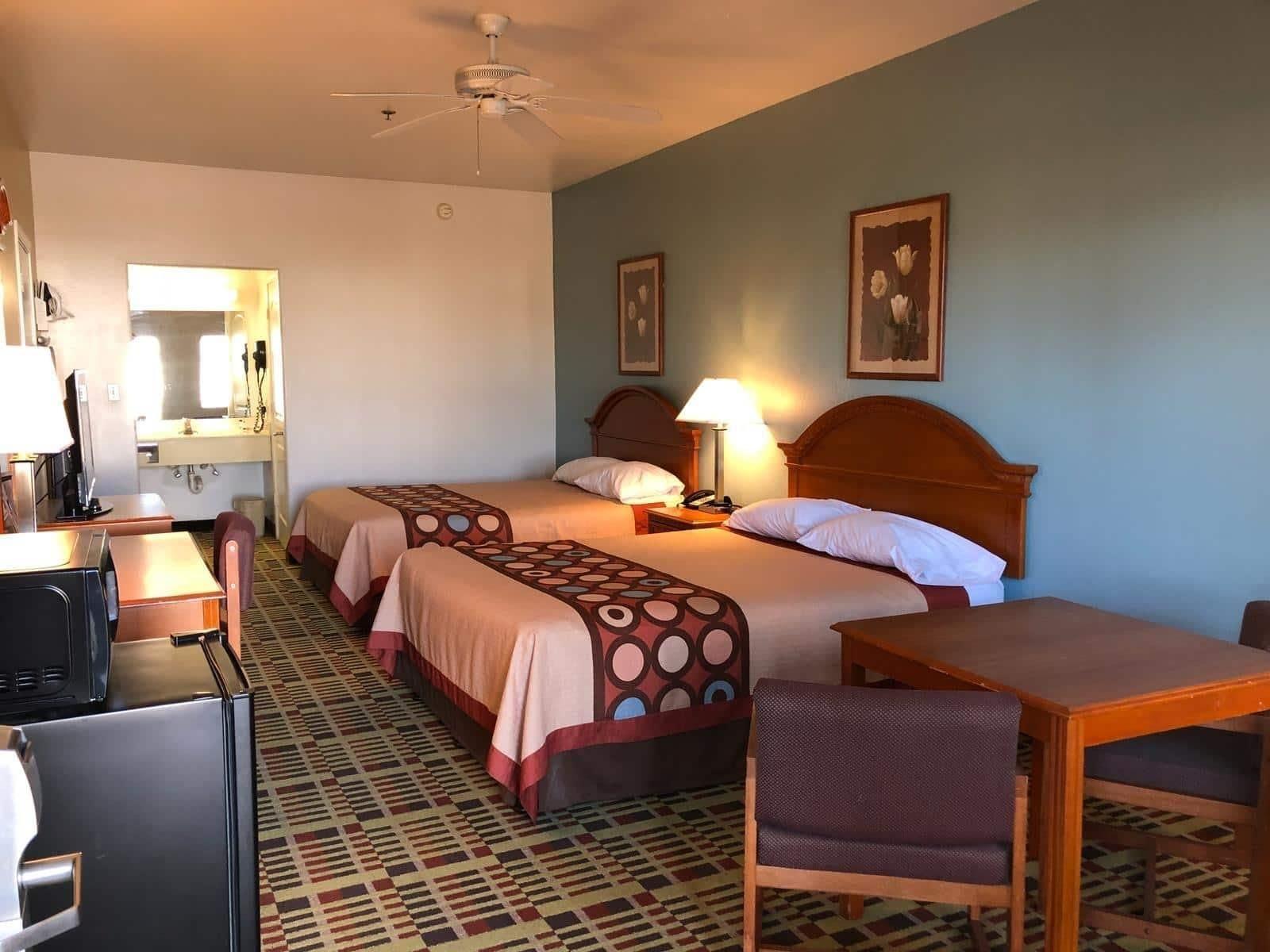 Super 8 By Wyndham Forney/East Dallas Экстерьер фото