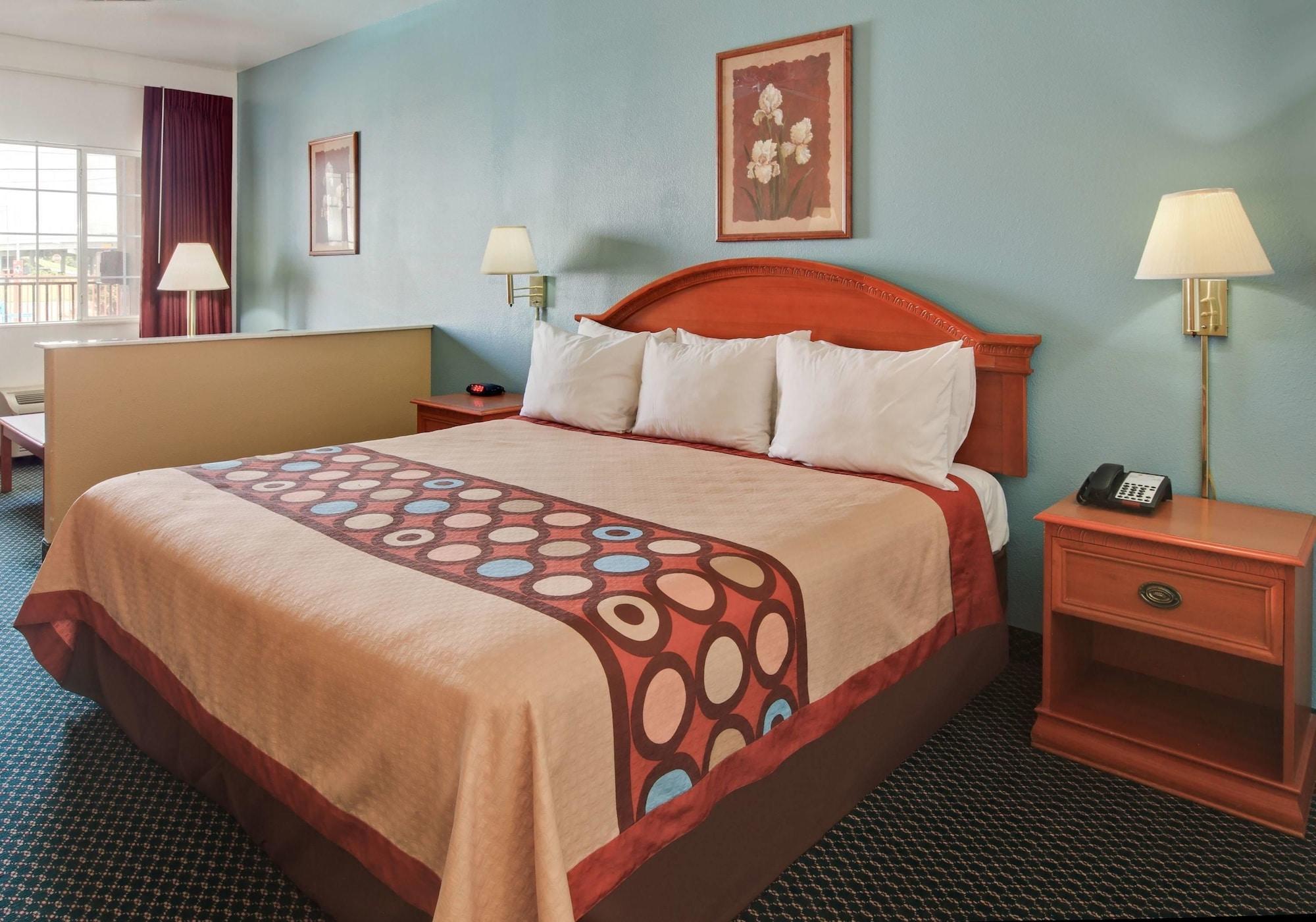 Super 8 By Wyndham Forney/East Dallas Экстерьер фото