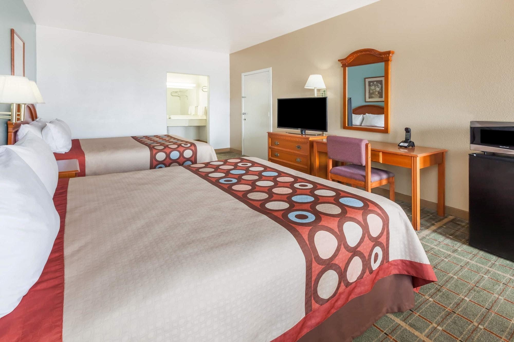 Super 8 By Wyndham Forney/East Dallas Экстерьер фото